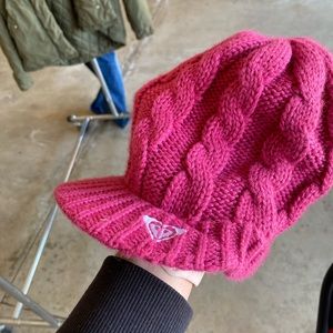 Roxy knit hat
